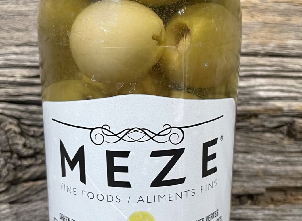 Olives vertes farci aux amandes, MEZE